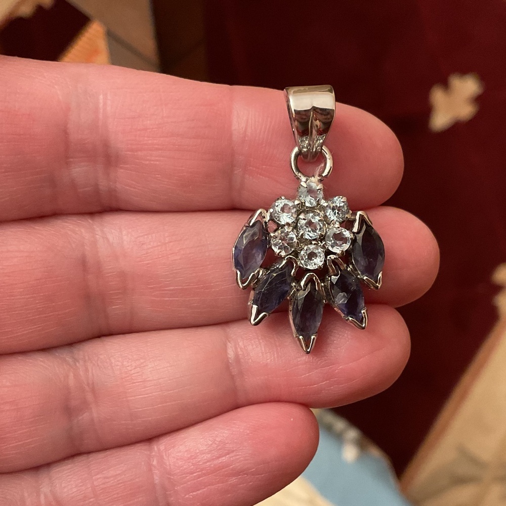 NWOT sterling SILVER TANZANITE/BLUE TOPAZ FLORAL PENDANT - Picture 9 of 11